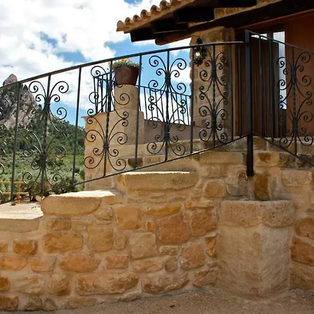 Country house La Serra Rural